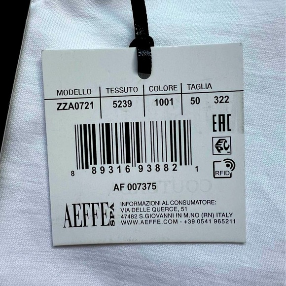 Moschino shirt . - Picture 4 of 5